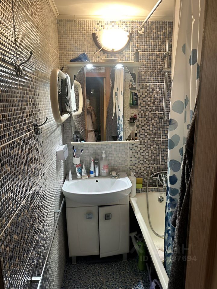 Продажа 2-комн квартиры на вторичном рынке Федоскинская улица, 9К1