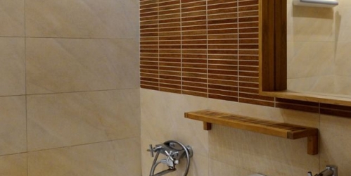 3-комн квартира бульвар Красных Зорь,  д. 1