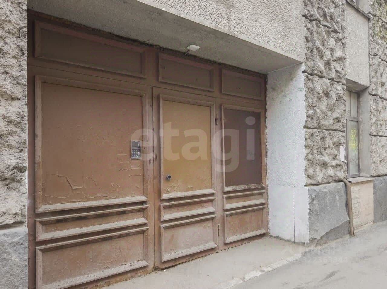 Продажа комнаты Свечной переулок, 27