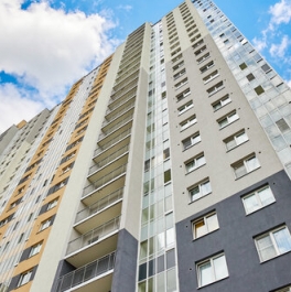 Продажа 1-комн квартиры на вторичном рынке Чарушинская ул,  д. 10,  к. 1