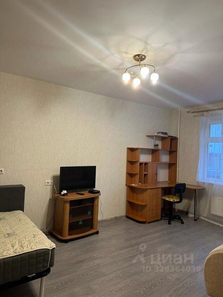 Аренда 1-комн квартиры на вторичном рынке улица Есенина, 16к1