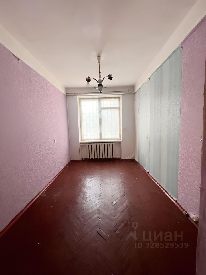 Продажа 2-комн квартиры на вторичном рынке проспект Космонавтов, 20К3