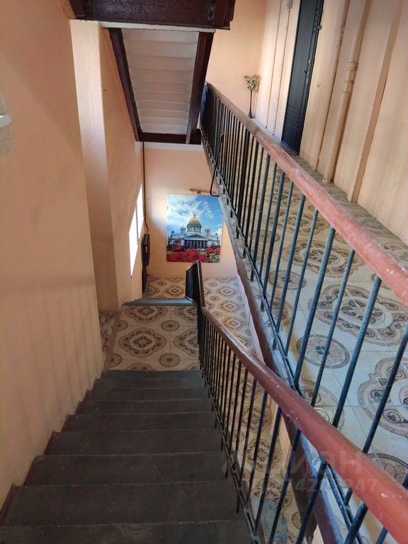 Продажа 2-комн квартиры на вторичном рынке Невский проспект, 146