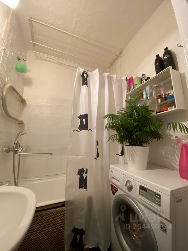 Продажа 3-комн квартиры на вторичном рынке проезд Черепановых, 68