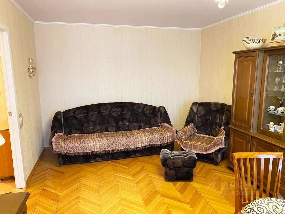 Продажа 3-комн квартиры на вторичном рынке Липецкая улица, 2/16