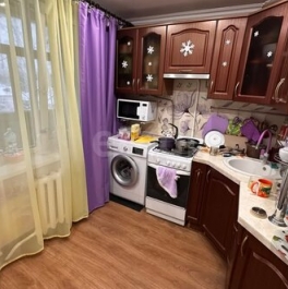 Продажа 2-комн квартиры на вторичном рынке Решетниково, Парковая улица,  д. 5