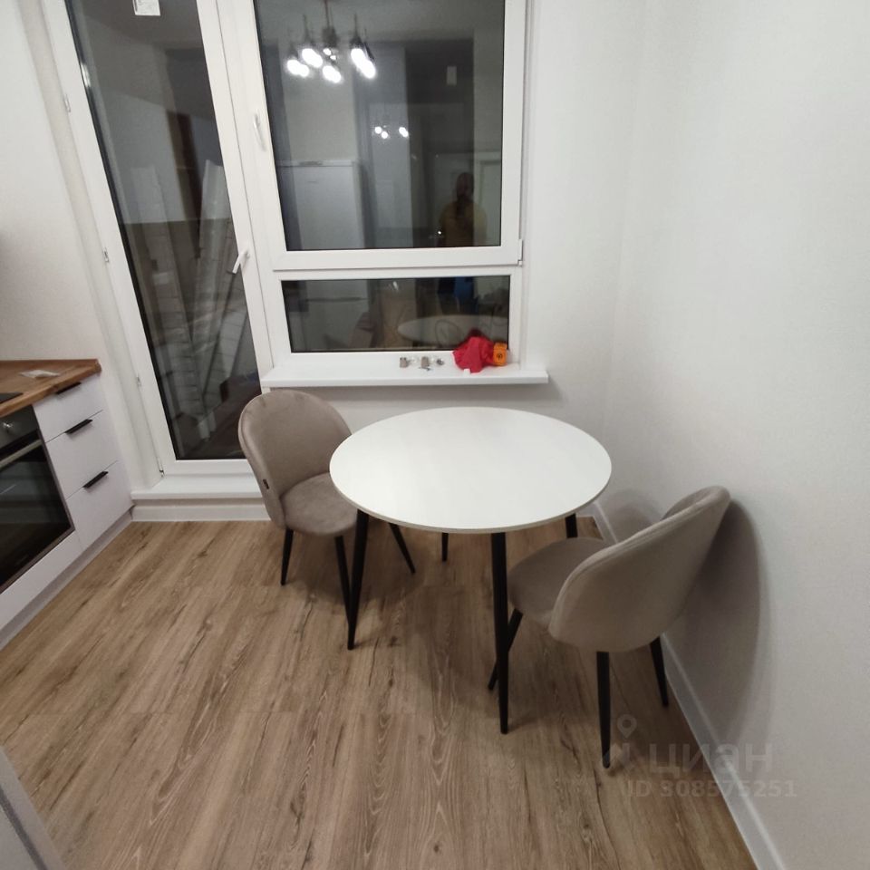 Аренда 1-комн квартиры на вторичном рынке улица 3-я Нововатутинская, 15к3