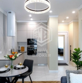 Продажа 2-комн квартиры на вторичном рынке улица Академика Королёва,  д. 13