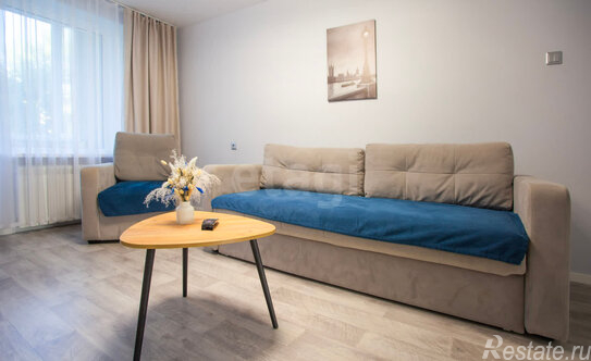 Продажа 3-комн квартиры на вторичном рынке ул Звёздная,  д. 14