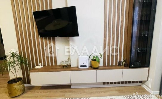 Продажа 2-комн квартиры на вторичном рынке Малая Очаковская ул,  д. 4А к2