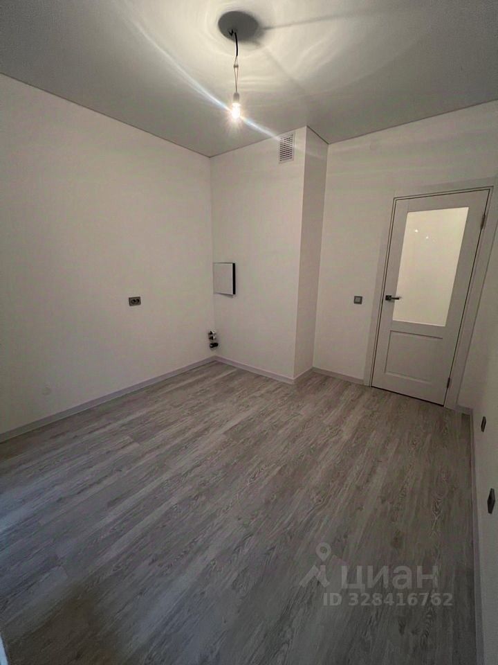 Продажа 1-комн квартиры на вторичном рынке Уральская улица, 23