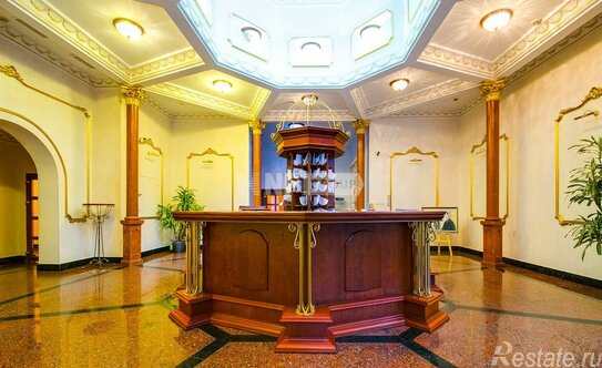 Продажа 5-комн квартиры на вторичном рынке Смоленский 1-й пер,  д. 17