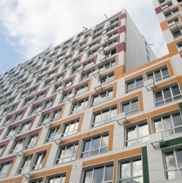 Продажа 1-комн квартиры на вторичном рынке Королев г, Академика Легостаева ул,  д. 8
