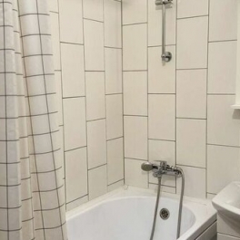 Продажа 1-комн квартиры на вторичном рынке ул Лидии Зверевой,  д. 9,  к. 2