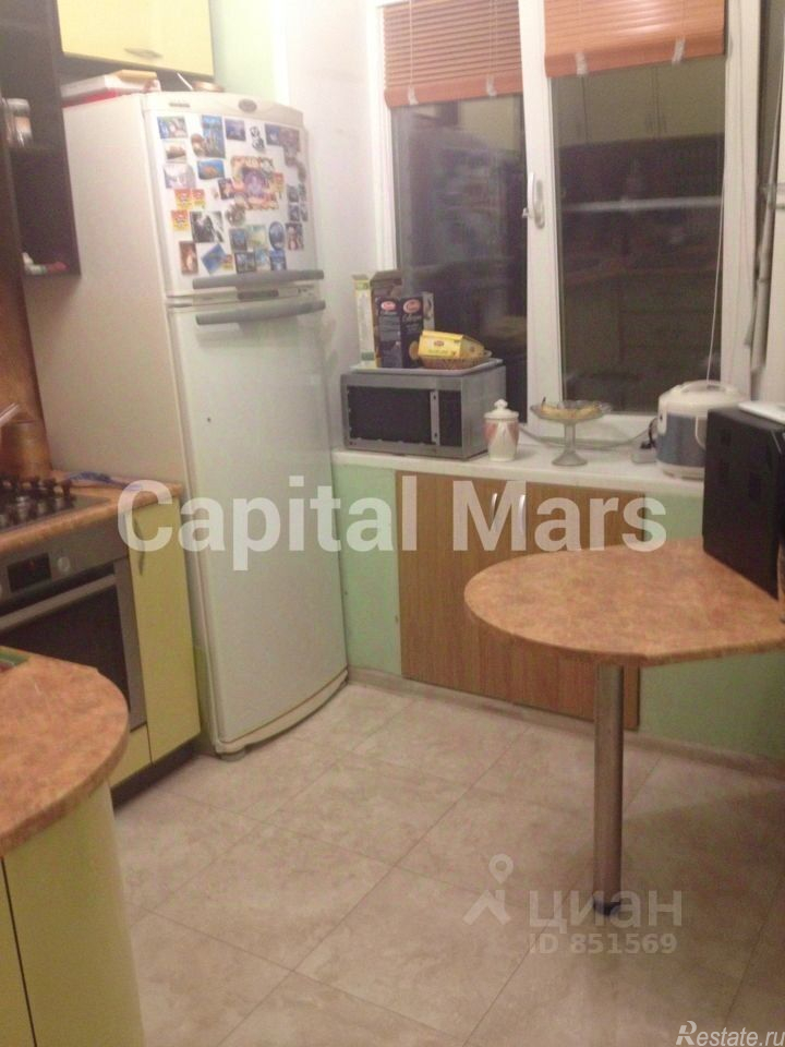 Аренда 2-комн квартиры на вторичном рынке Боровский проезд,  д. 14