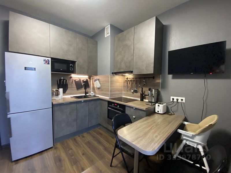 Продажа 1-комн квартиры на вторичном рынке Кондратьевский проспект, 68к4