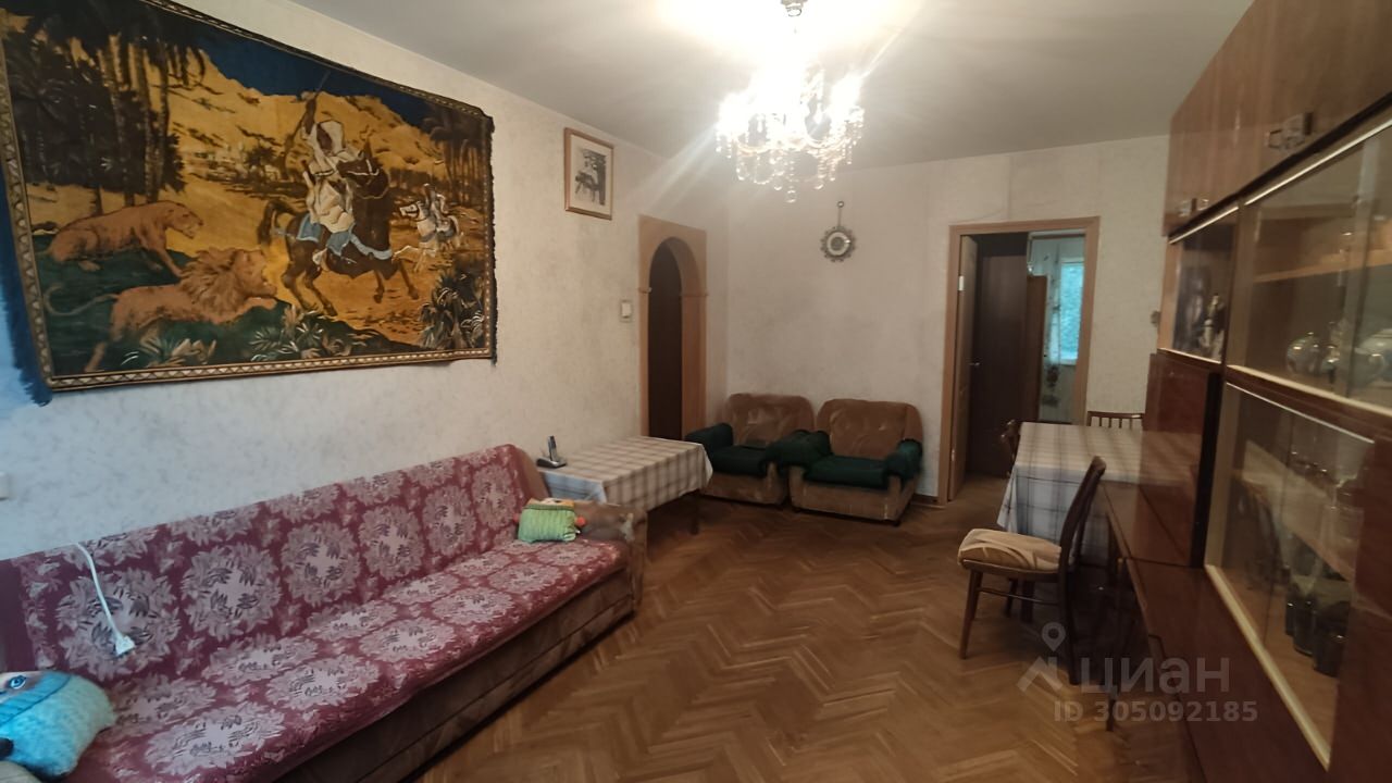 Продажа 3-комн квартиры на вторичном рынке Серебристый бульвар, 22К1