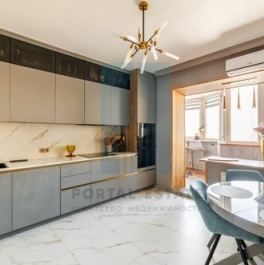 Продажа 3-комн квартиры на вторичном рынке ул Гурьянова,  д. 17,  к. 1