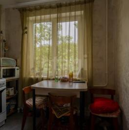 Продажа 3-комн квартиры на вторичном рынке Таллинская улица,  д. 15