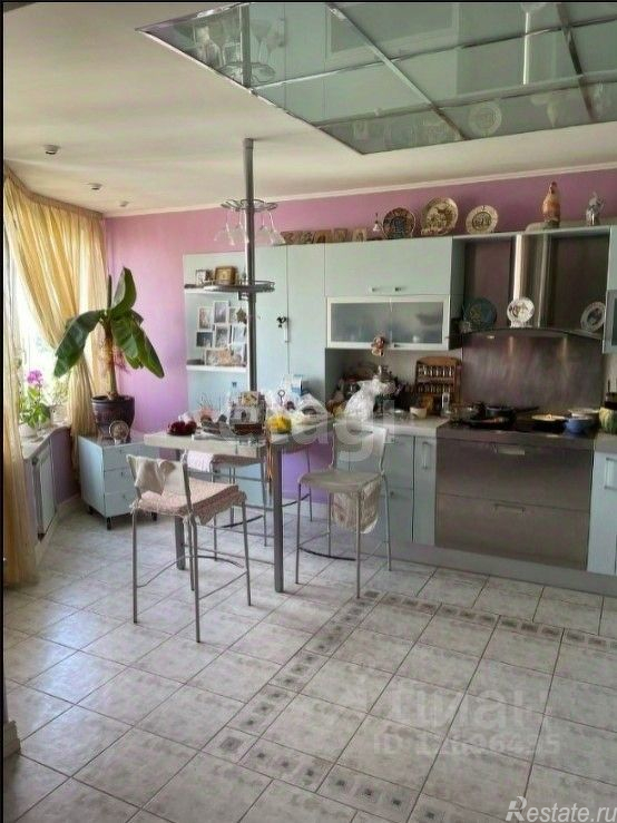 Продажа 3-комн квартиры на вторичном рынке улица Генерала Белобородова,  д. 23
