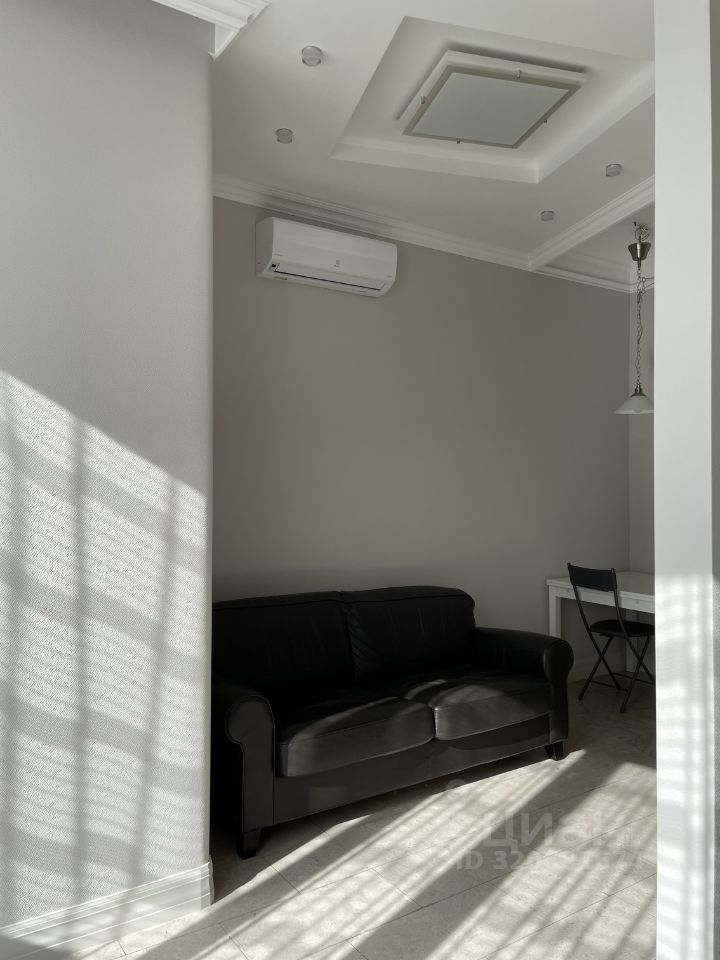 Продажа 2-комн квартиры на вторичном рынке Новогорск мкр, улица Заречная, 1