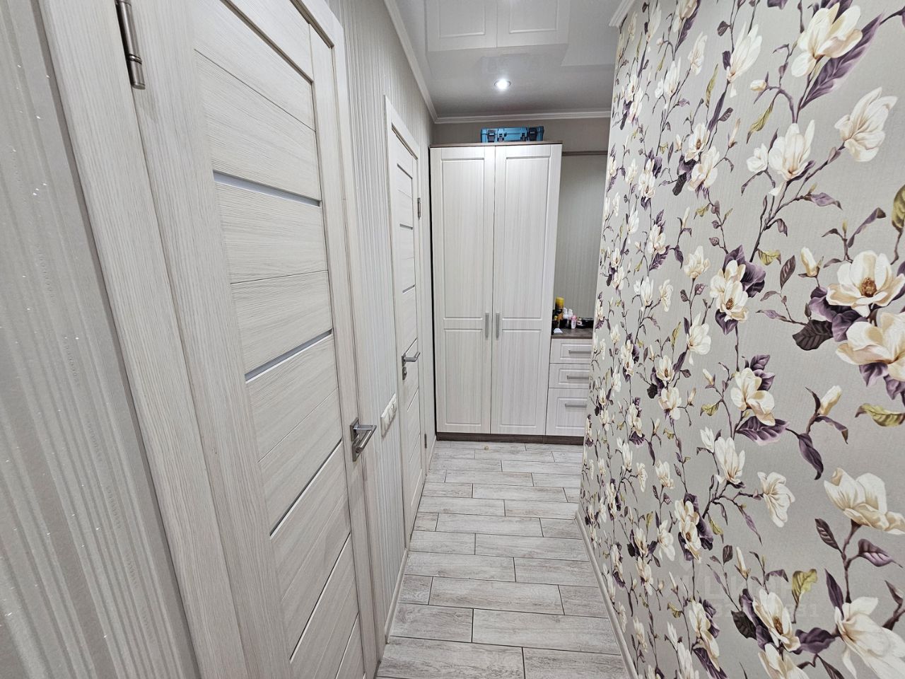 Продажа 2-комн квартиры на вторичном рынке Лопатино пгт, бульвар Солнечный, 11