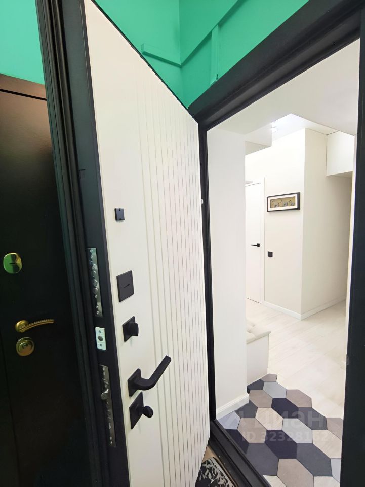 Продажа 2-комн квартиры на вторичном рынке Кучино мкр, Балашиха, проспект Жуковского,  д. 1