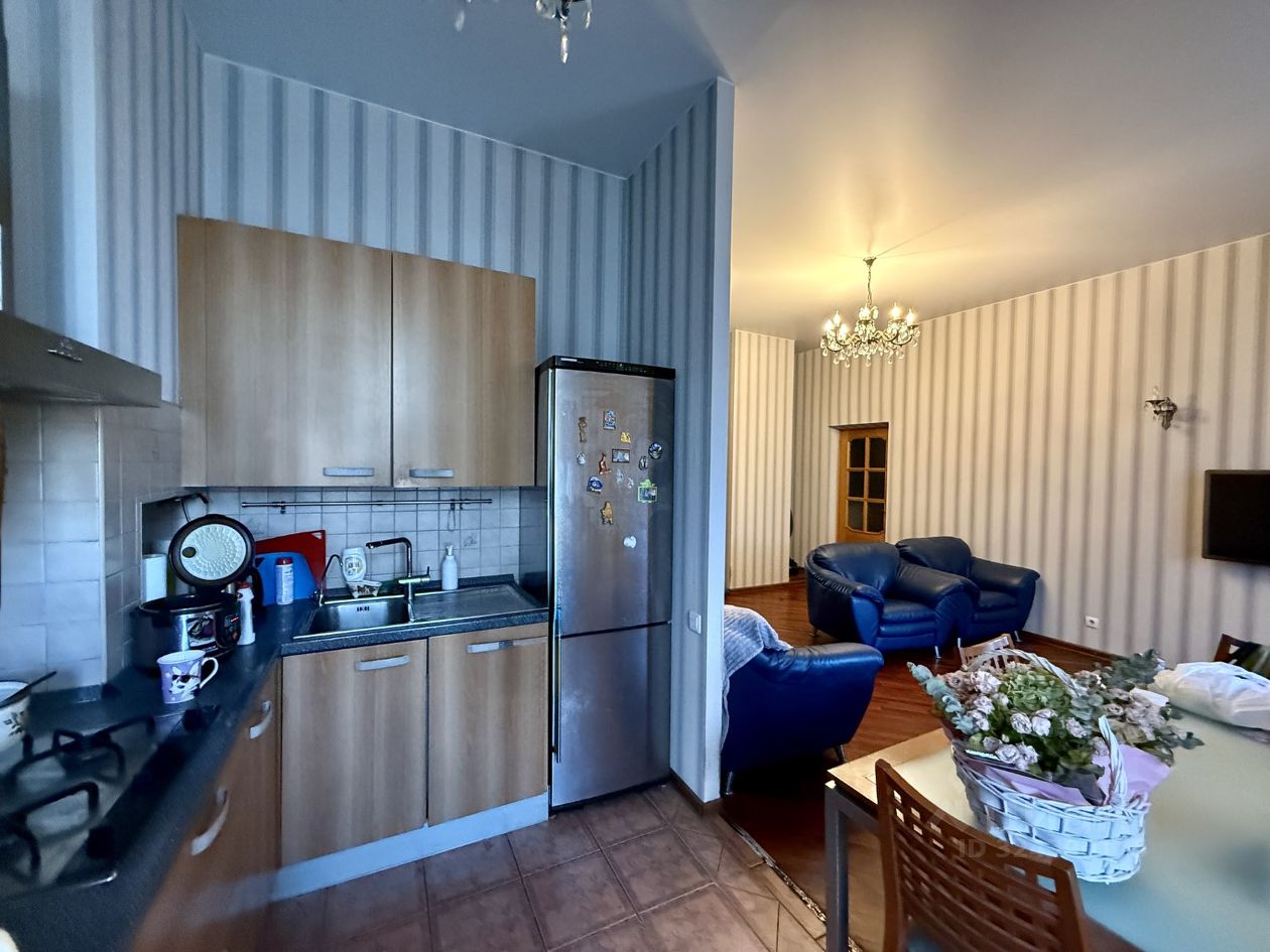 Продажа 4-комн квартиры на вторичном рынке набережная Канала Грибоедова, 85/9