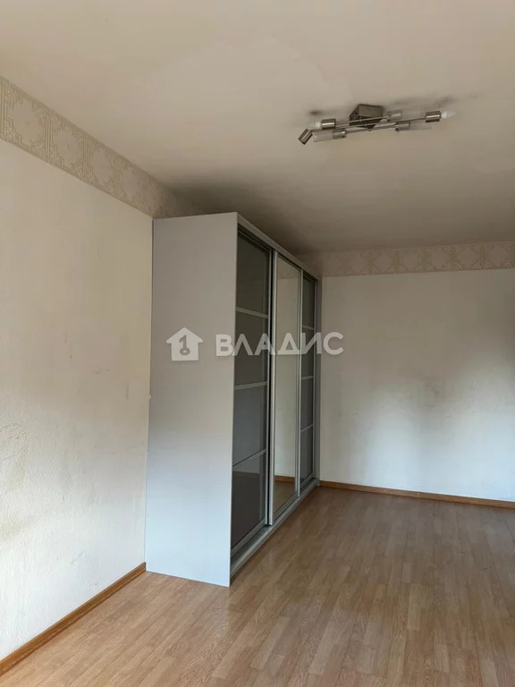 Продажа 2-комн квартиры на вторичном рынке Льва Мациевича пл.,  д. 4