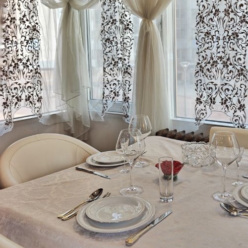 4-комн квартира набережная Воскресенская, 4