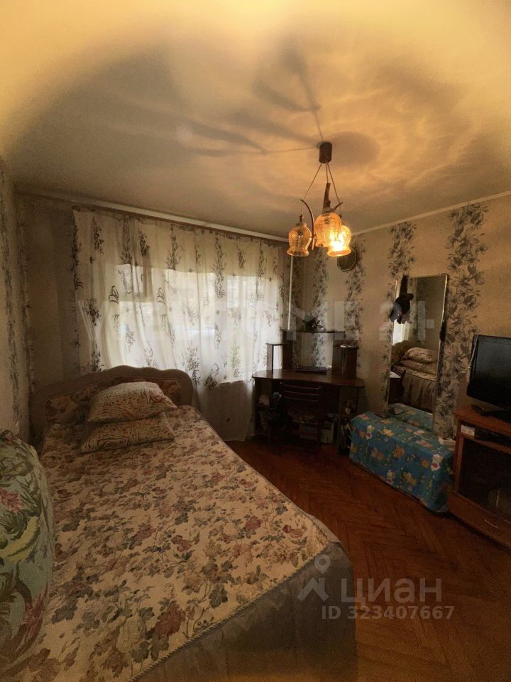 Продажа 2-комн квартиры на вторичном рынке Щелково, Краснознаменская улица, 10а