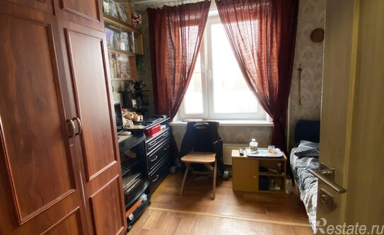 Продажа 3-комн квартиры на вторичном рынке Воронежская улица,  д. 10