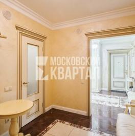 Продажа 3-комн квартиры на вторичном рынке Конный переулок