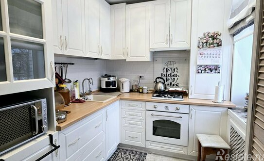 Продажа 2-комн квартиры на вторичном рынке ул Зины Портновой,  д. 13