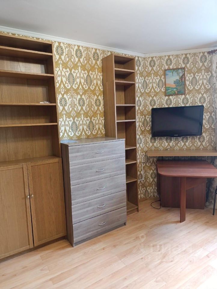 Аренда 1-комн квартиры на вторичном рынке Октябрьская набережная, 124к7