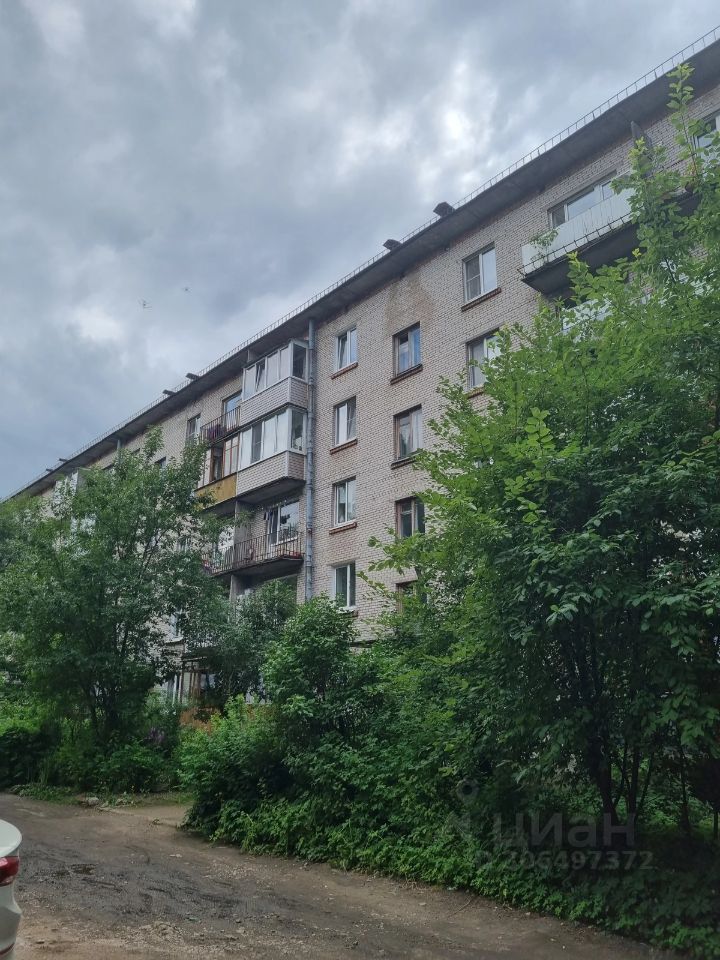 Продажа 2-комн квартиры на вторичном рынке с. Павлово, улица Быкова, 25