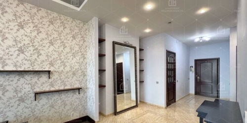4-комн квартира Октябрьский переулок,  д. 5