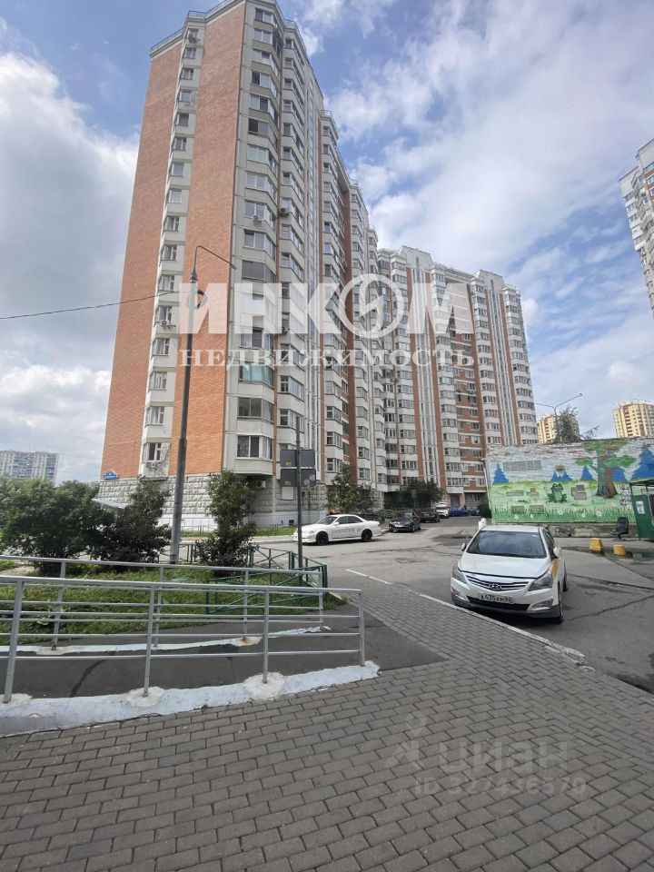 Продажа 2-комн квартиры на вторичном рынке Янтарный мкр, Балашиха, улица Кольцевая,  д. 14