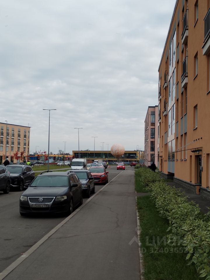 Аренда 2-комн квартиры на вторичном рынке пос. Стрельна, улица Константина Тимошинина, 5