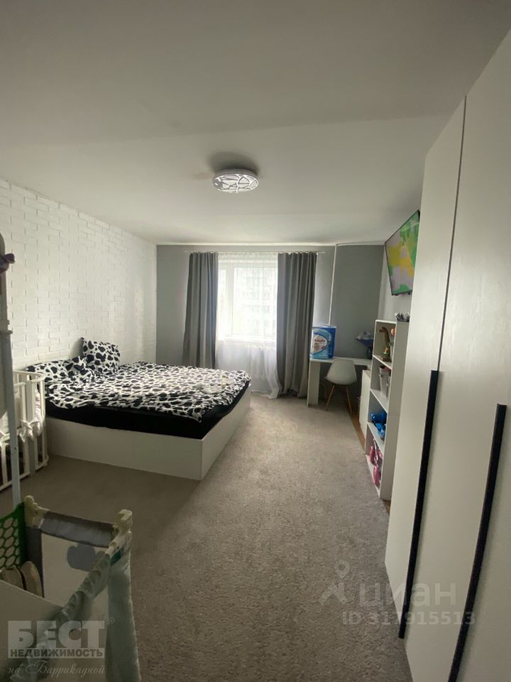 Продажа 3-комн квартиры на вторичном рынке Лесной Городок пгт, улица Энергетиков, 2