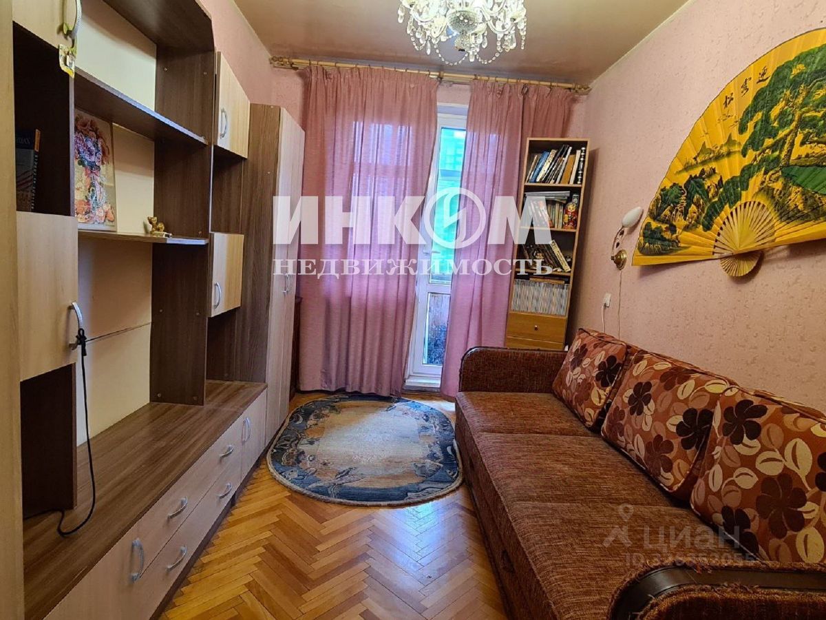 Продажа 3-комн квартиры на вторичном рынке Давыдковская улица, 10К6