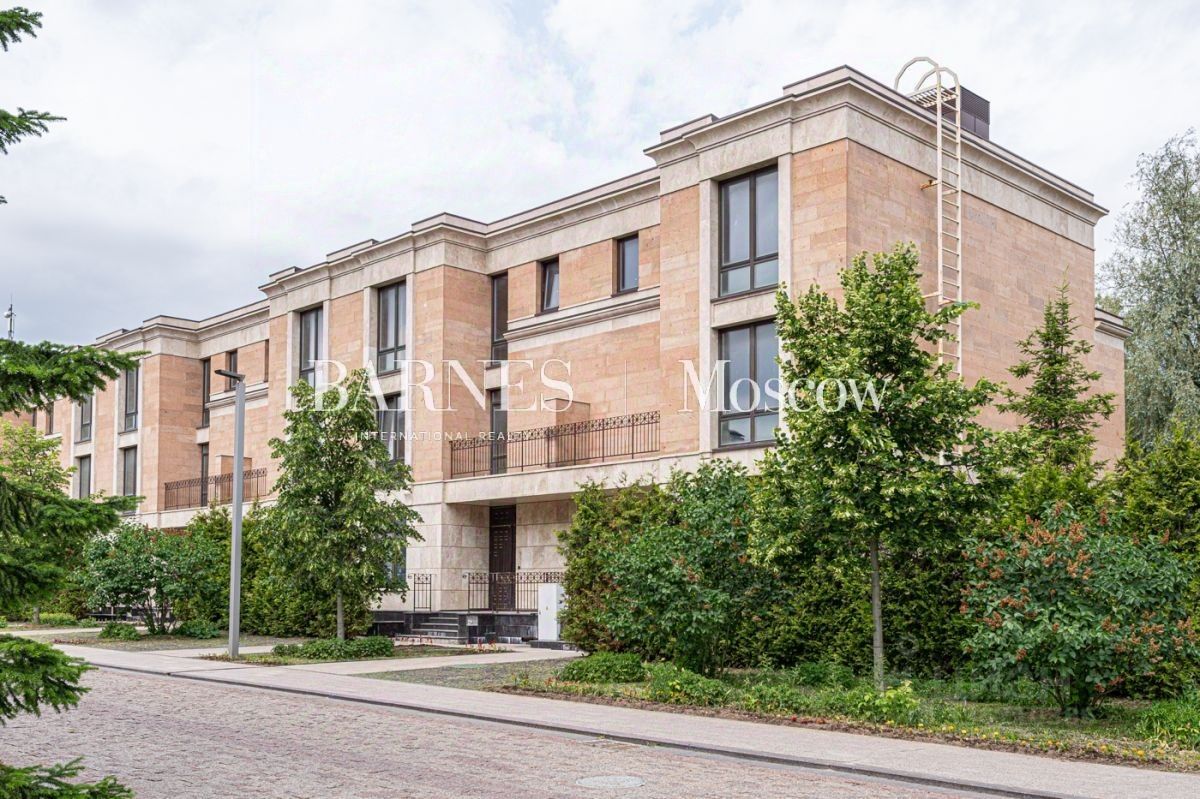 Продажа 6-комн квартиры на вторичном рынке Таманская улица, 3с3