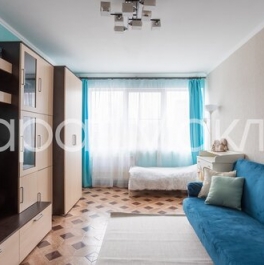 Продажа 3-комн квартиры на вторичном рынке Аэродромная улица,  д. 3