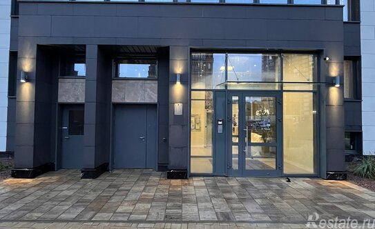 Продажа 2-комн квартиры на вторичном рынке Патриотов пр-кт,  д. 33