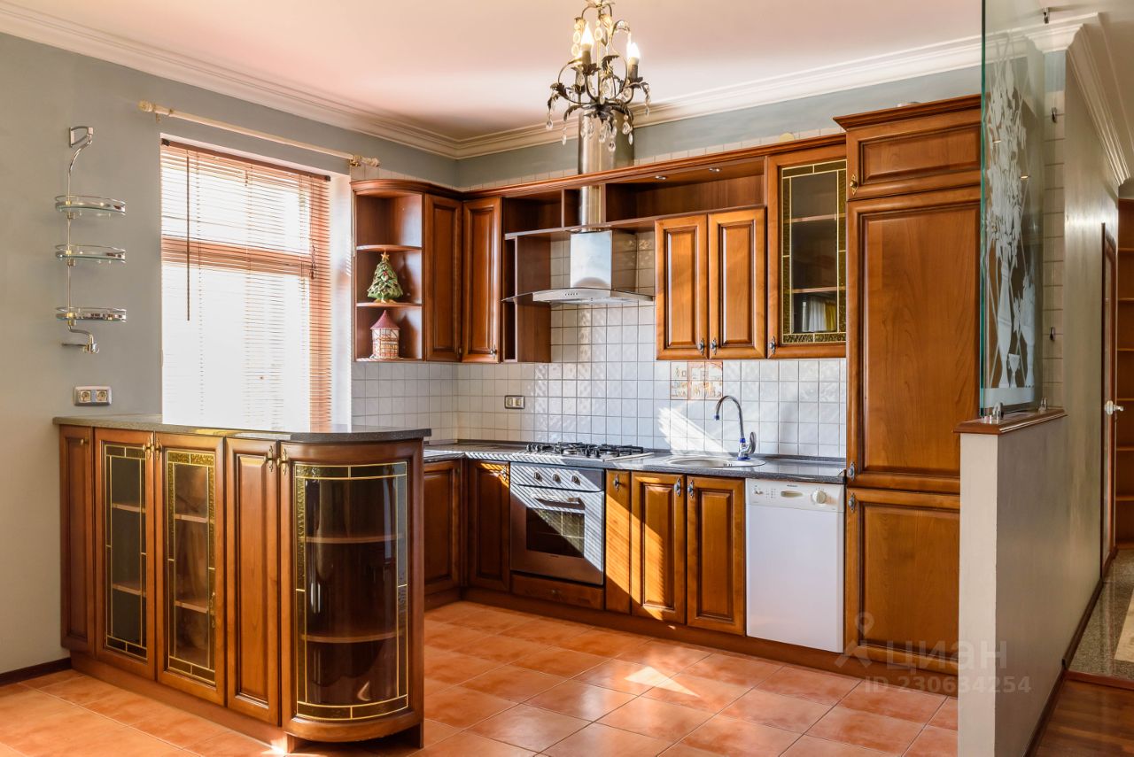 Аренда 3-комн квартиры на вторичном рынке улица Маяковского, 14