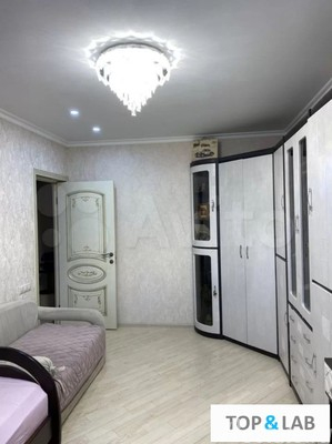 Продажа 3-комн квартиры на вторичном рынке Василия Петушкова ул,  д. 7