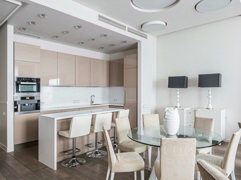 Аренда 4-комн квартиры на вторичном рынке Якиманский переулок, 6