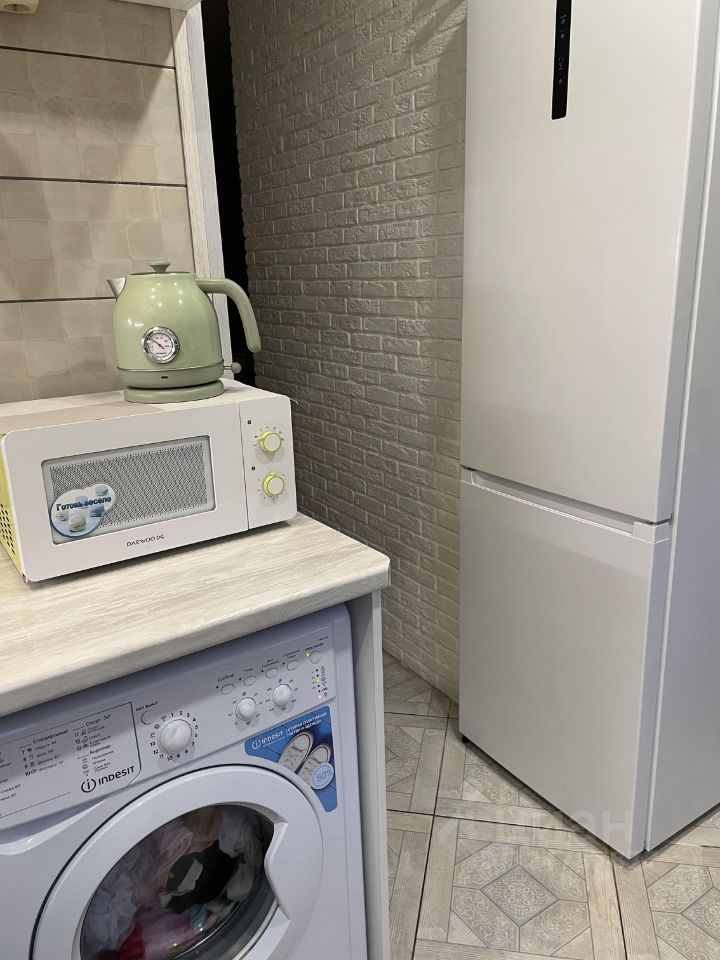 Продажа 2-комн квартиры на вторичном рынке проспект Луначарского, 80К4