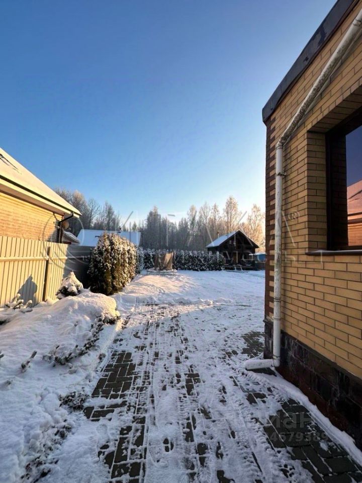 Продажа дома пос. Синявино-2, Синявино городской поселок, улица Школьная, 5А