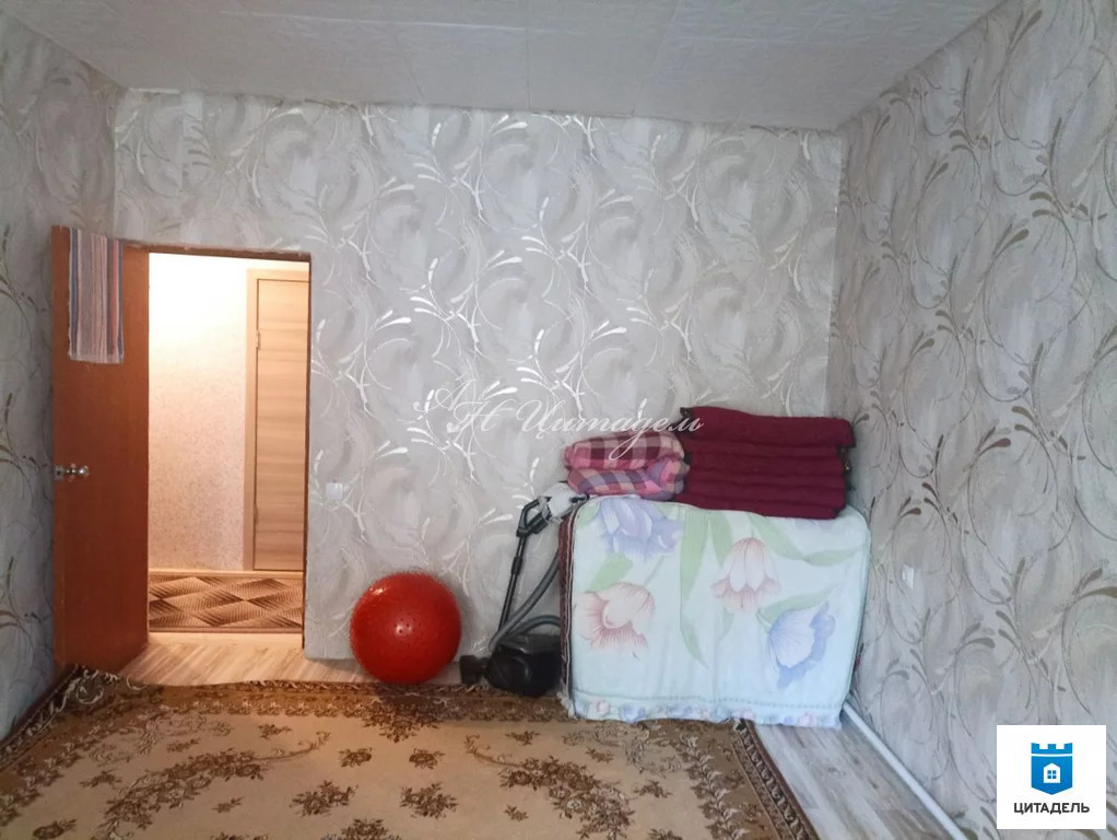 Продажа 3-комн квартиры на вторичном рынке Клин, улица Горького